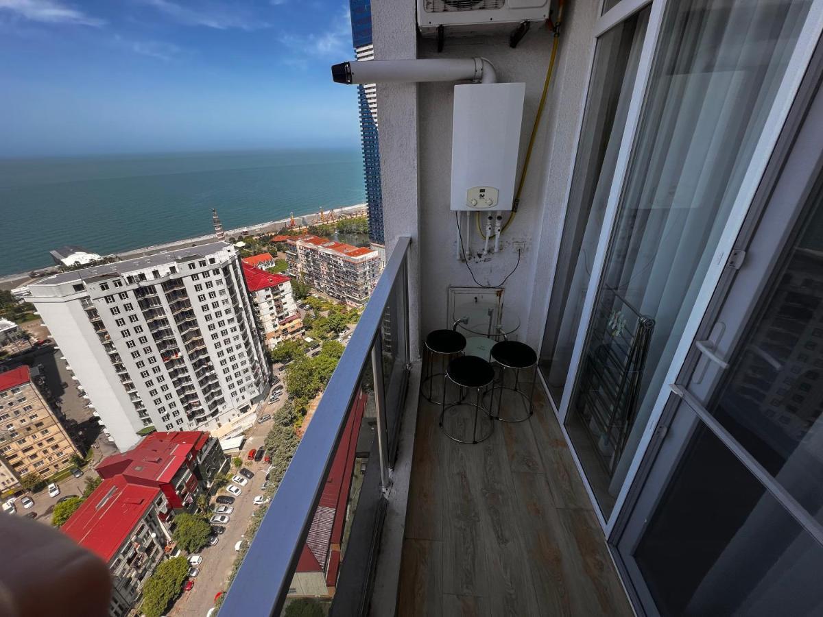 27 Floor Apartments Batumi Exterior foto